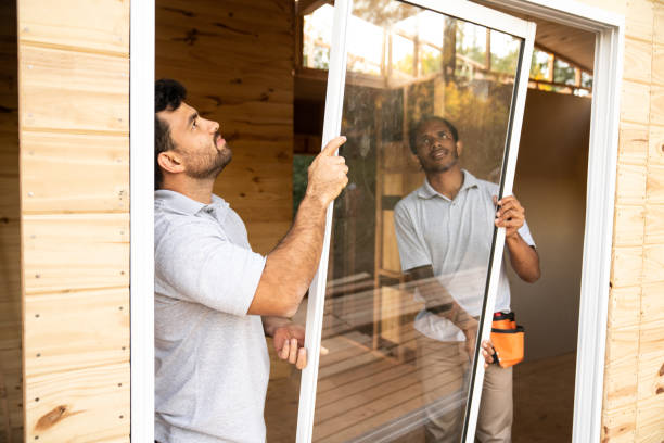 Best Insulation Contractor Near Me  in Hutchinson, MN